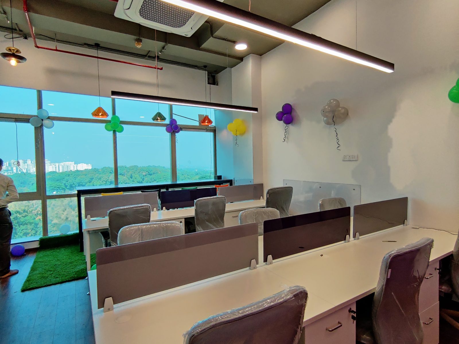 LODHA SUPERMUS,KOLSHET,THANE(W) thumbnail 6